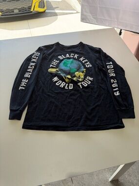 The Black Keys Women's Black Long-Sleeve World Tour Tee M